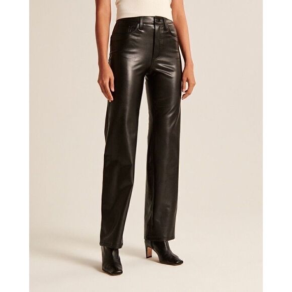 NWT Abercrombie Fitch Vegan Leather 90s Relaxed Pant Ultra high rise 32/14 - Picture 1 of 12